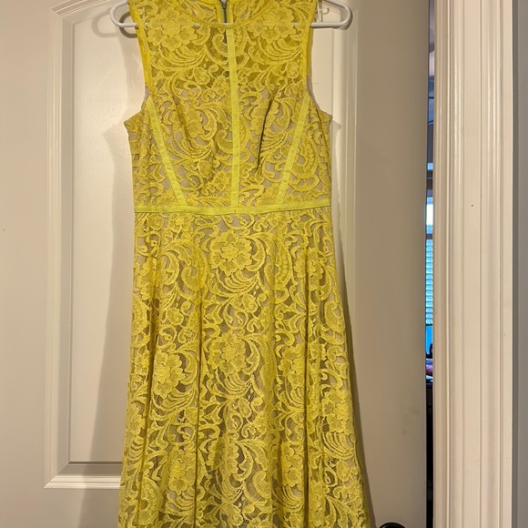 Lace yellow sundress size 4 - Picture 1 of 3